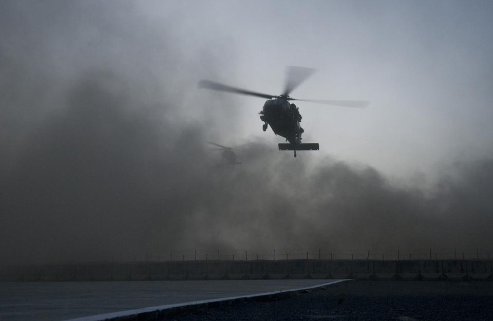 UH-60 Black Hawk helicopter