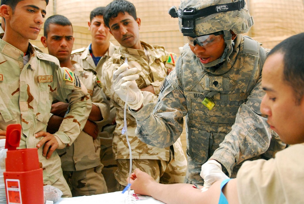 ‘Maintain’ Battalion hosts Iraq’s first field medical badge competition