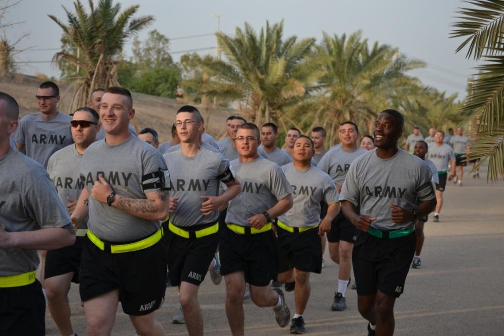 ‘Griffin’ Battalion Soldiers come together for esprit de corps run in Iraq