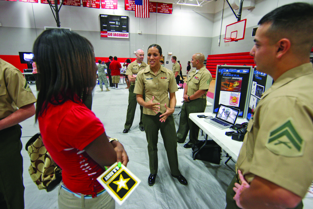 Marines talk at Ridgeland career expo