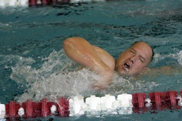 Blind Marine competes in Warrior Games with the aid of family support