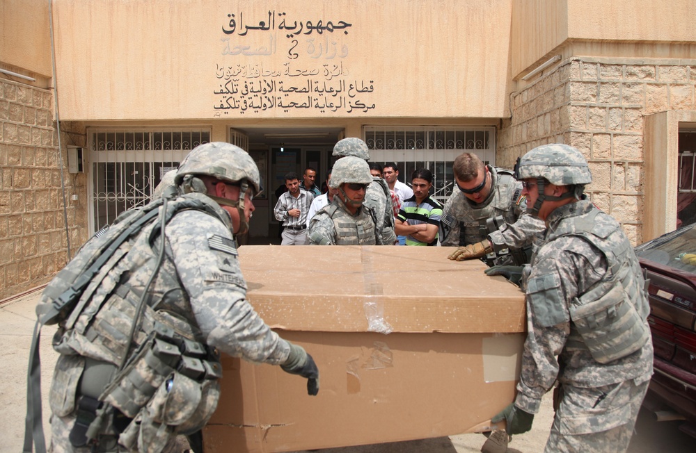 214th MP deliver medical supplies to Tal Kayf clinic