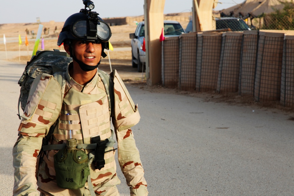 Iraqi army road march training