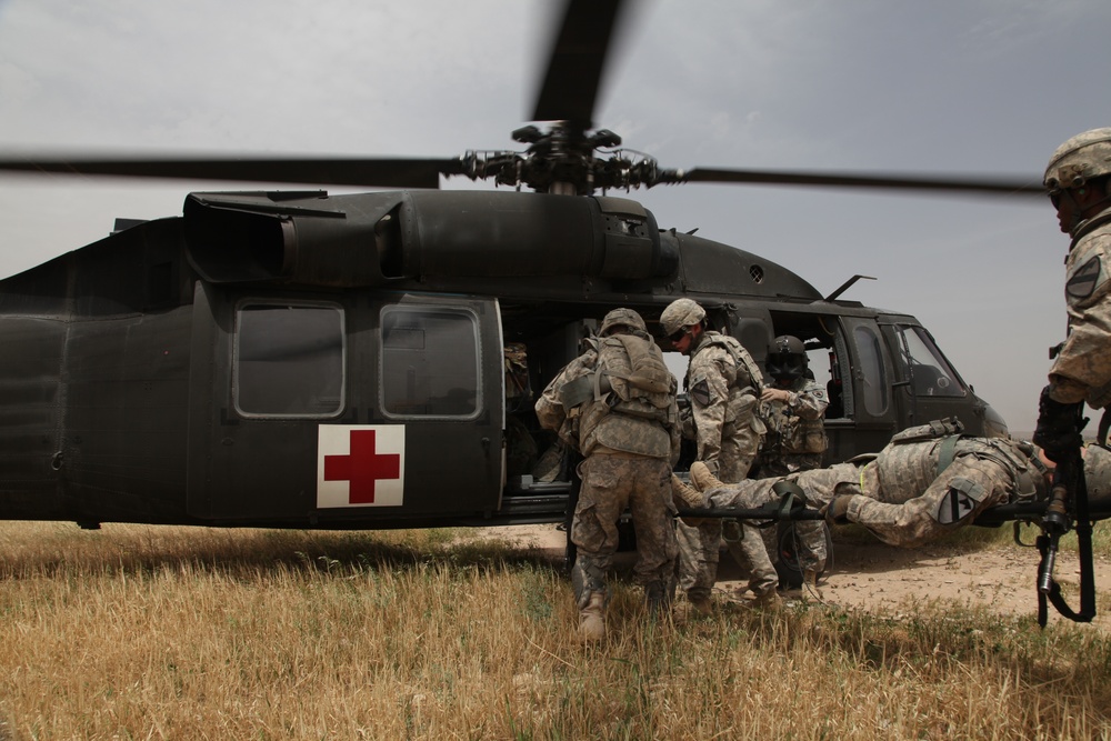 Medical evacuation training at COS Warrior