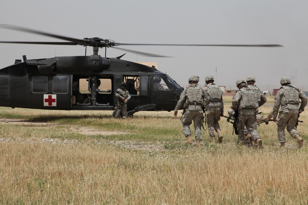 Medical evacuation training at COS Warrior