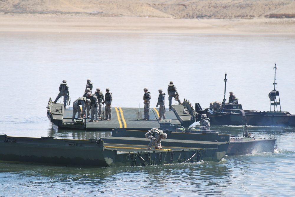 Wyo. Guard trains at Fontenelle reservoir