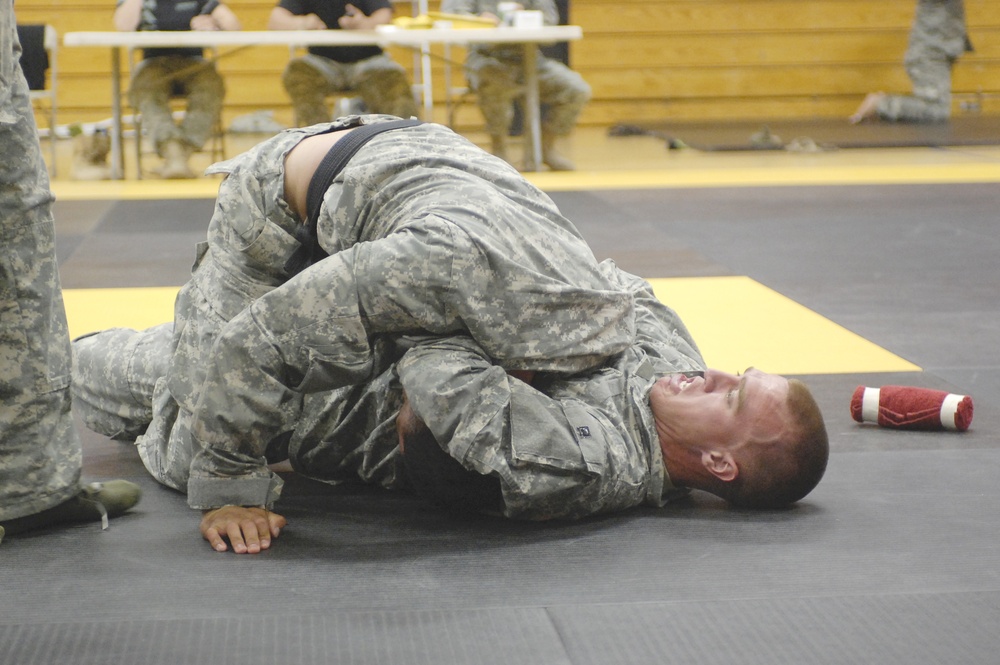 DVIDS - News - Blackhorse troopers dominate at NTC combatives tournament