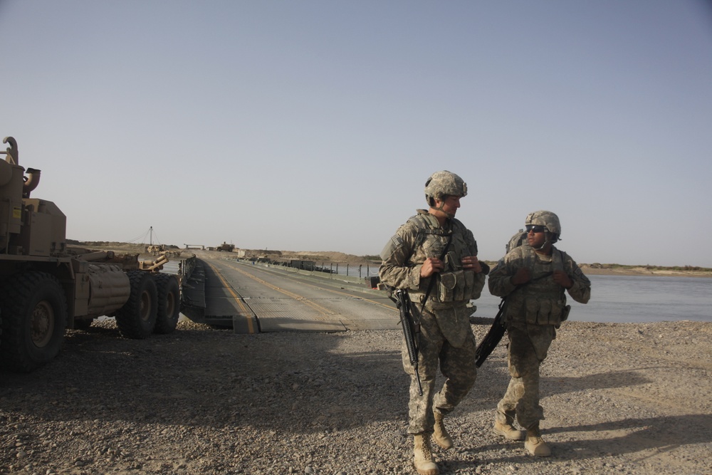 Joint engineering effort builds bridges between US Army, Marines