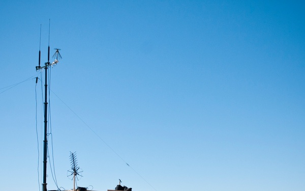 The 123rd Contingency Response Element from Louisville, Ky sets up a Hard Sided Expandable Light Air Mobile Shelter, or HELAMS, in Springfield, MO on May 16, 2011 during the National Level Exercise.