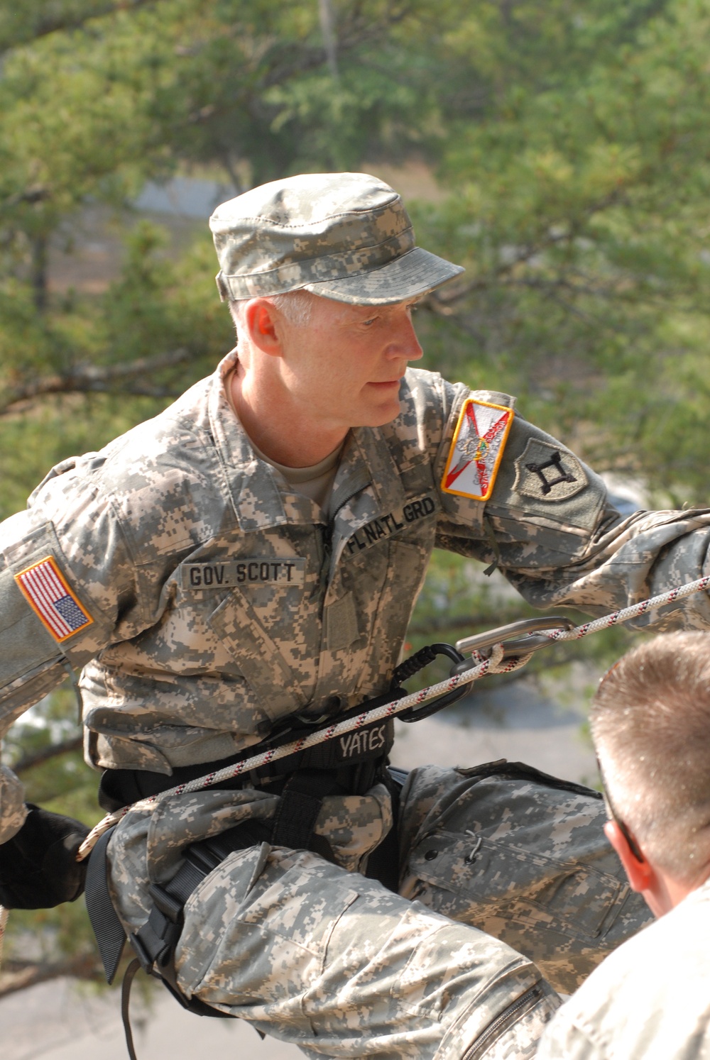 Governor Rick Scott visits Florida Guardsmen