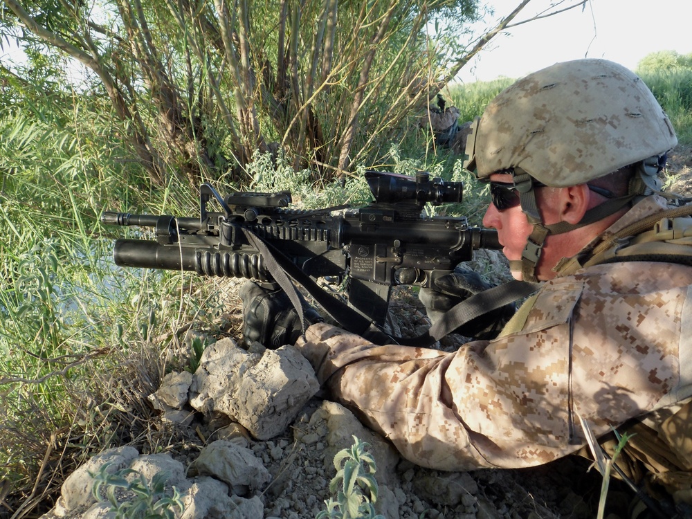 DVIDS - Images - 1/5 Marines conduct, teach LPOP [Image 4 of 5]