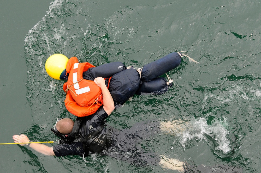 USS Fitzgerald in Japan