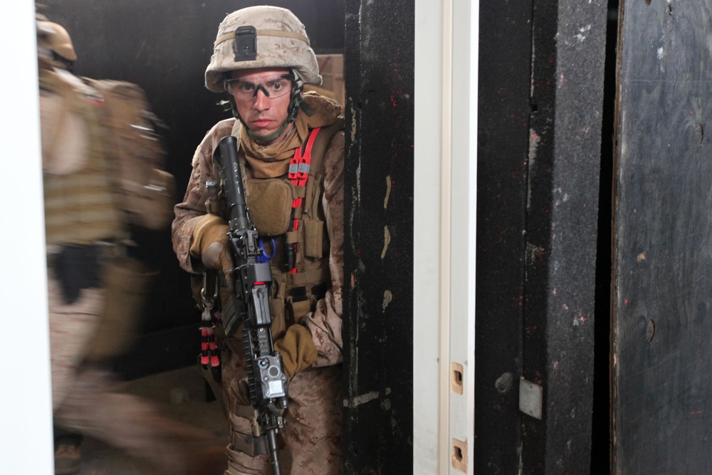 Marines conduct close quarter training
