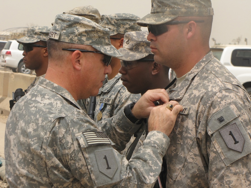 DVIDS Images 'Lifeline' Battalion soldier earns Army Commendation