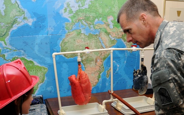National Guard Counterdrug encouraged children to be tobacco-free during “Bring your Child to Work Day” at the Pentagon