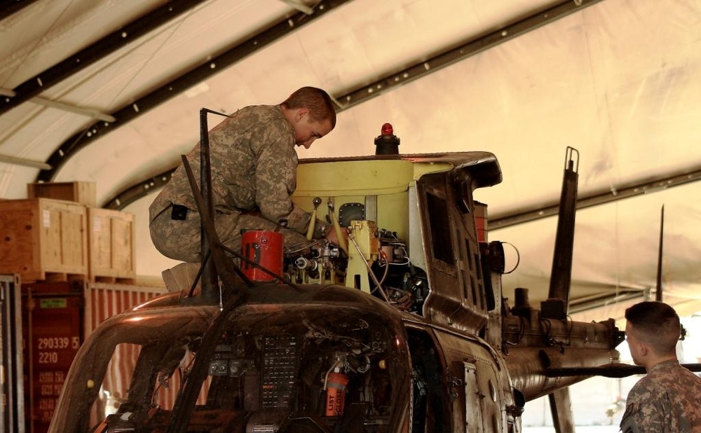 Helicopter maintainer continues family aviation tradition