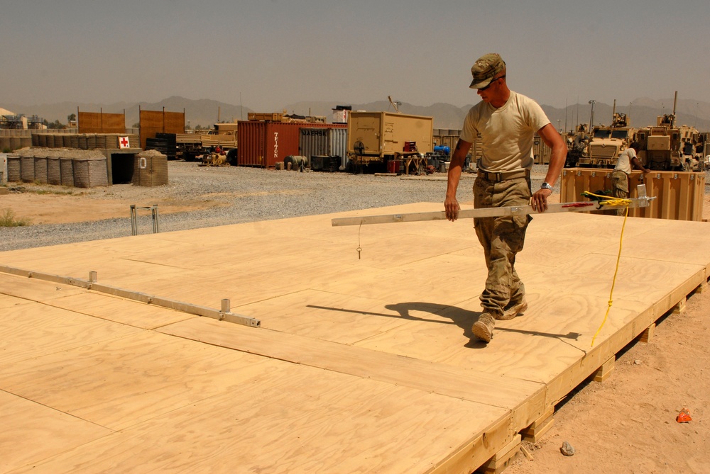 TF ‘Packhorse’ supplies Kandahar Province, one combat outpost at a time