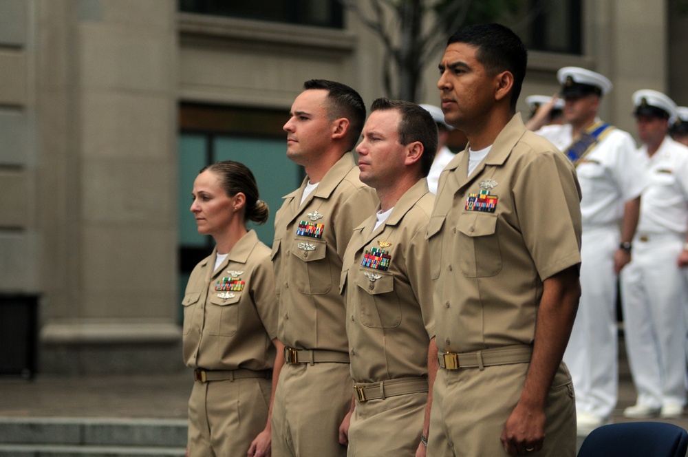 DVIDS - Images - Sailor of the Year pinning ceremony [Image 5 of 5]