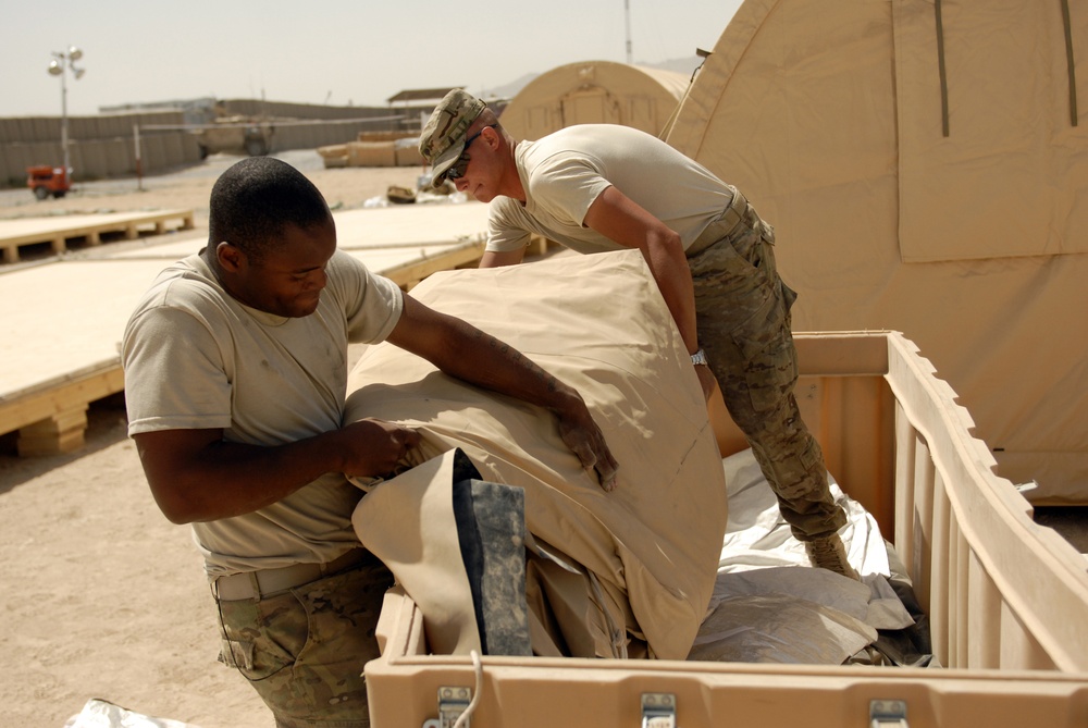 TF ‘Packhorse’ supplies Kandahar Province, one combat outpost at a time