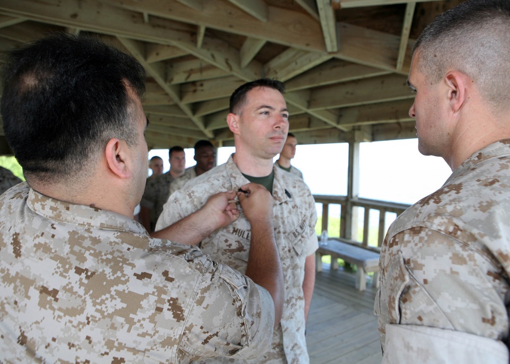 Navy Sailor and Hatboro, Pa., native advances in rank