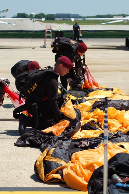 The United States Army Golden Knights