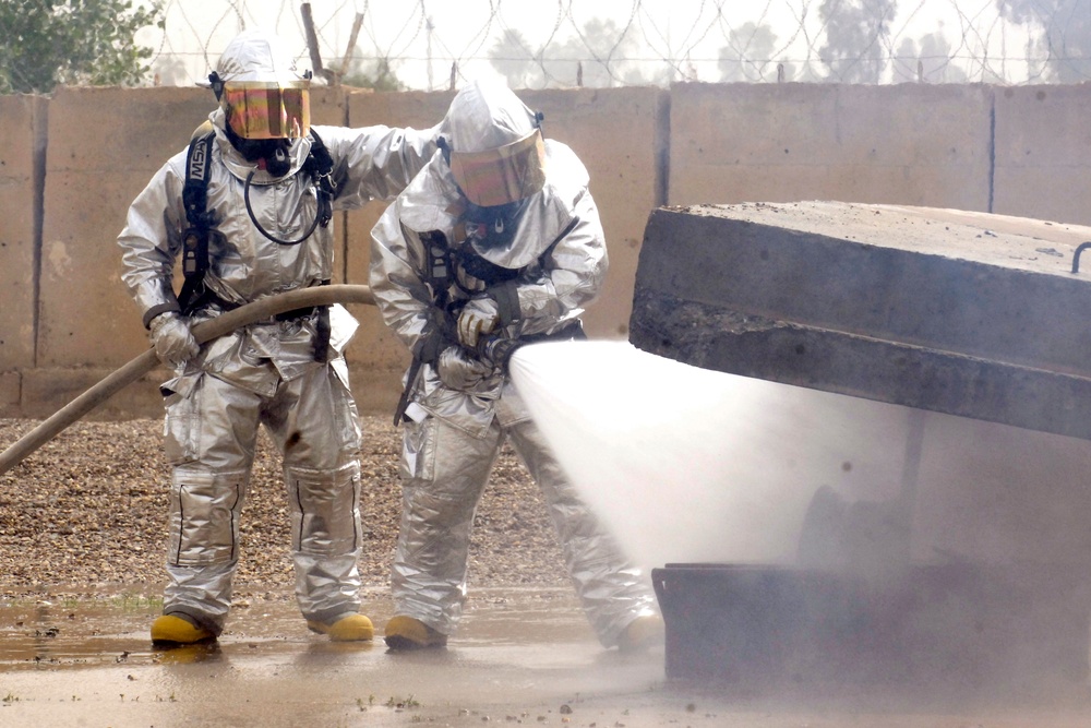 Firefighter training in Iraq’s ‘DMZ’