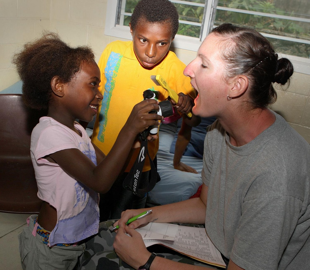 Humanitarian Mission visits Crisis Centre for Children in Lae, Papua New Guinea