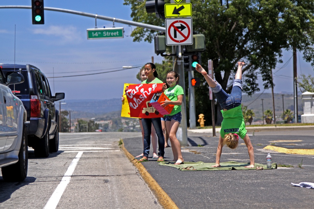 15th MEU Marines volunteer time, effort for community children