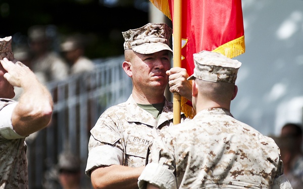 Bierman bids farewell to 3rd Marine Regiment