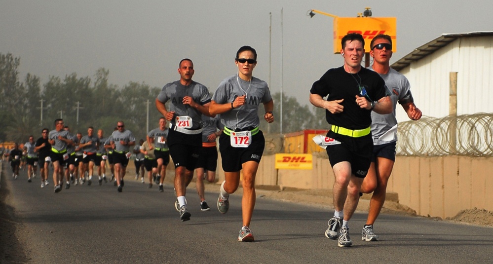 ‘Dagger’ Brigade soldiers run in honor of fallen heroes