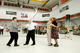Stage Door Canteen: One Last Dance