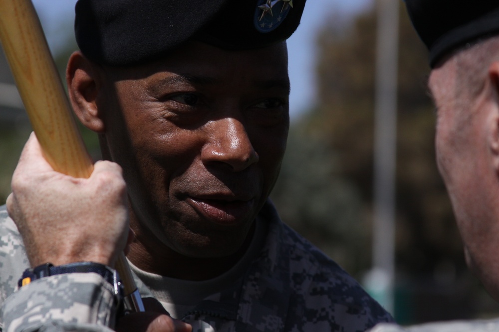 1st Armored Division Change of Command/Uncasing