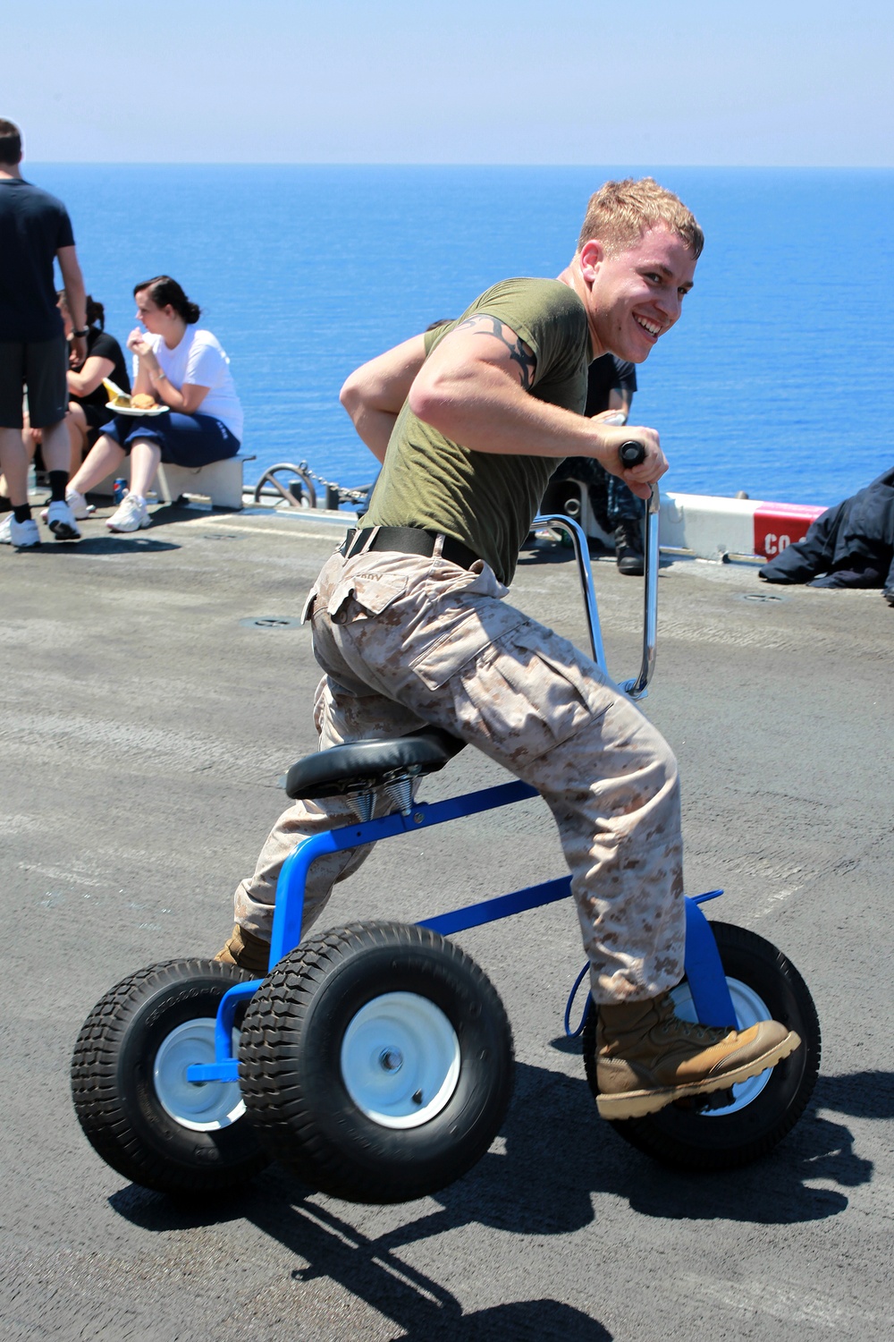 Bataan Marines, sailors Relax on Steel Beach