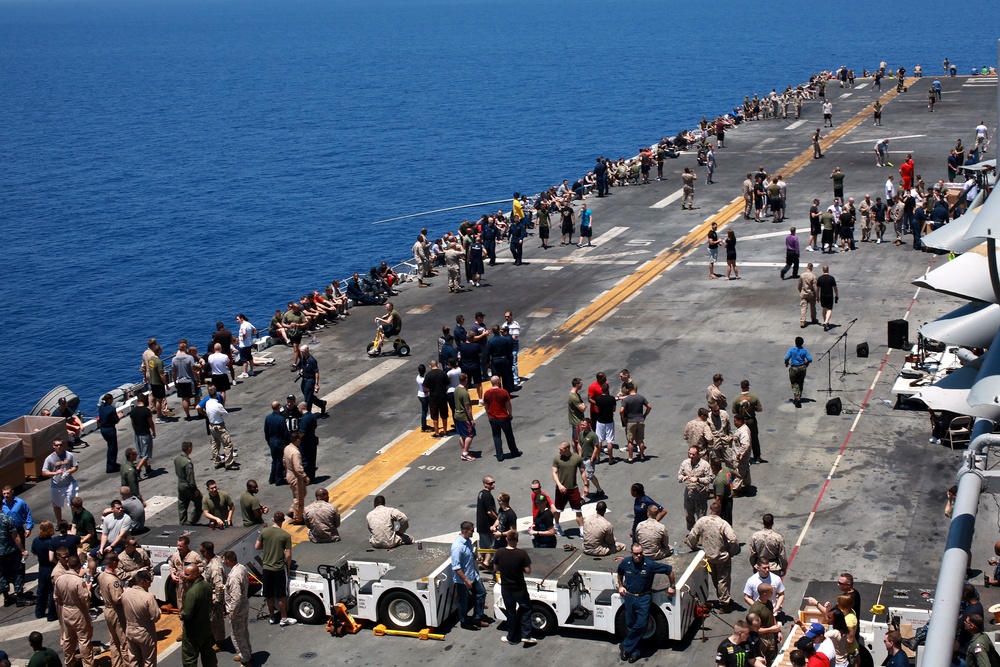 Bataan Marines, sailors Relax on Steel Beach