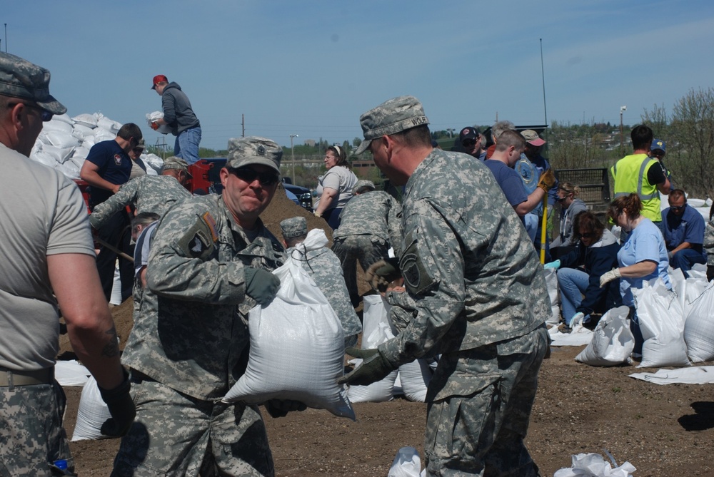 North Dakota National Guard Responds in Force to Combat Rising Waters