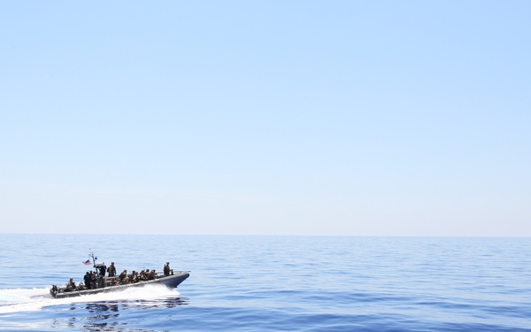 22nd MEU conducts VBSS training