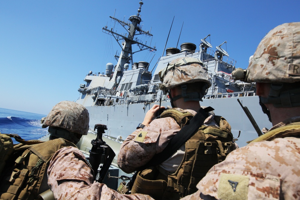 22nd MEU conducts VBSS training