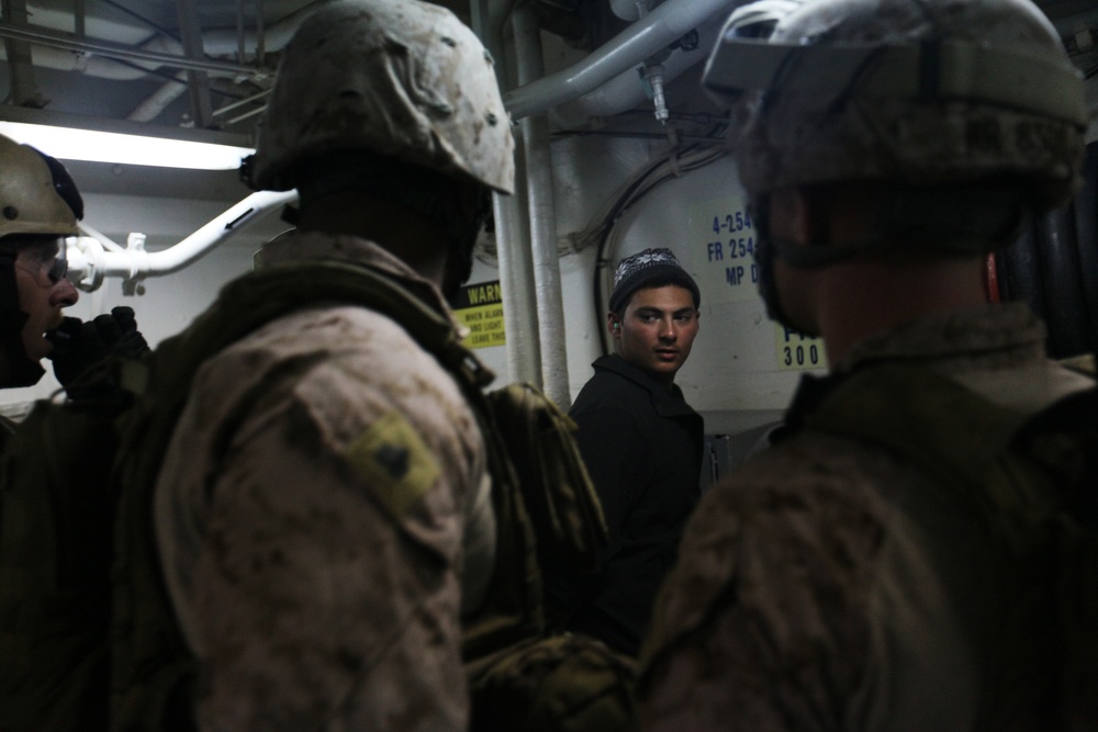 22nd MEU conducts VBSS training