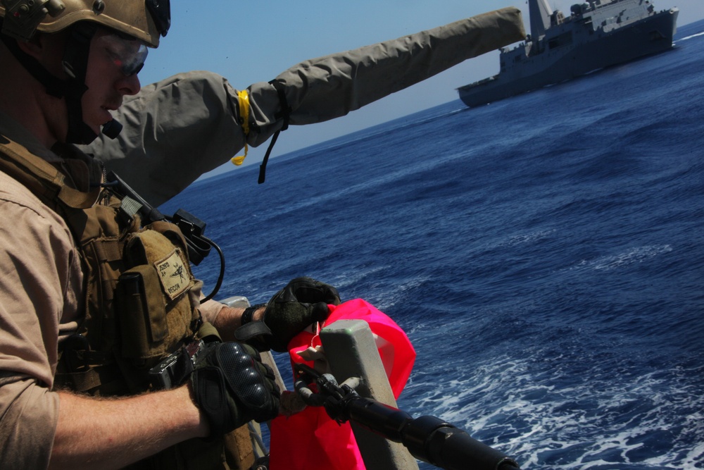 22nd MEU conducts VBSS training