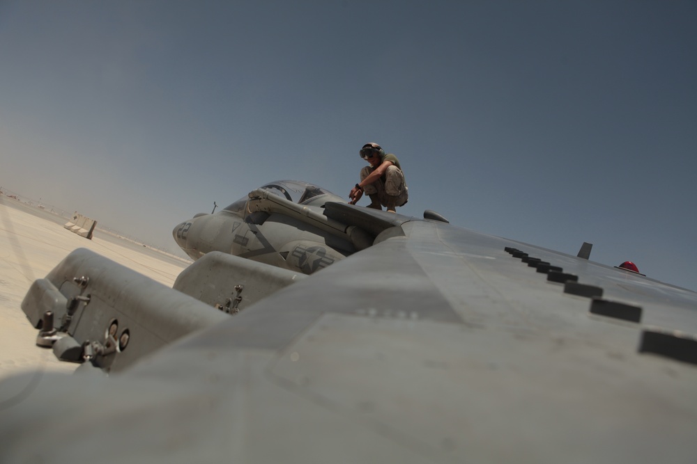 Yuma Harrier squadron starts Afghanistan combat operations