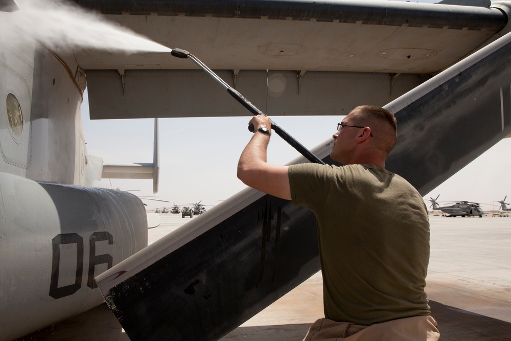 VMM-264 Osprey Maintenance