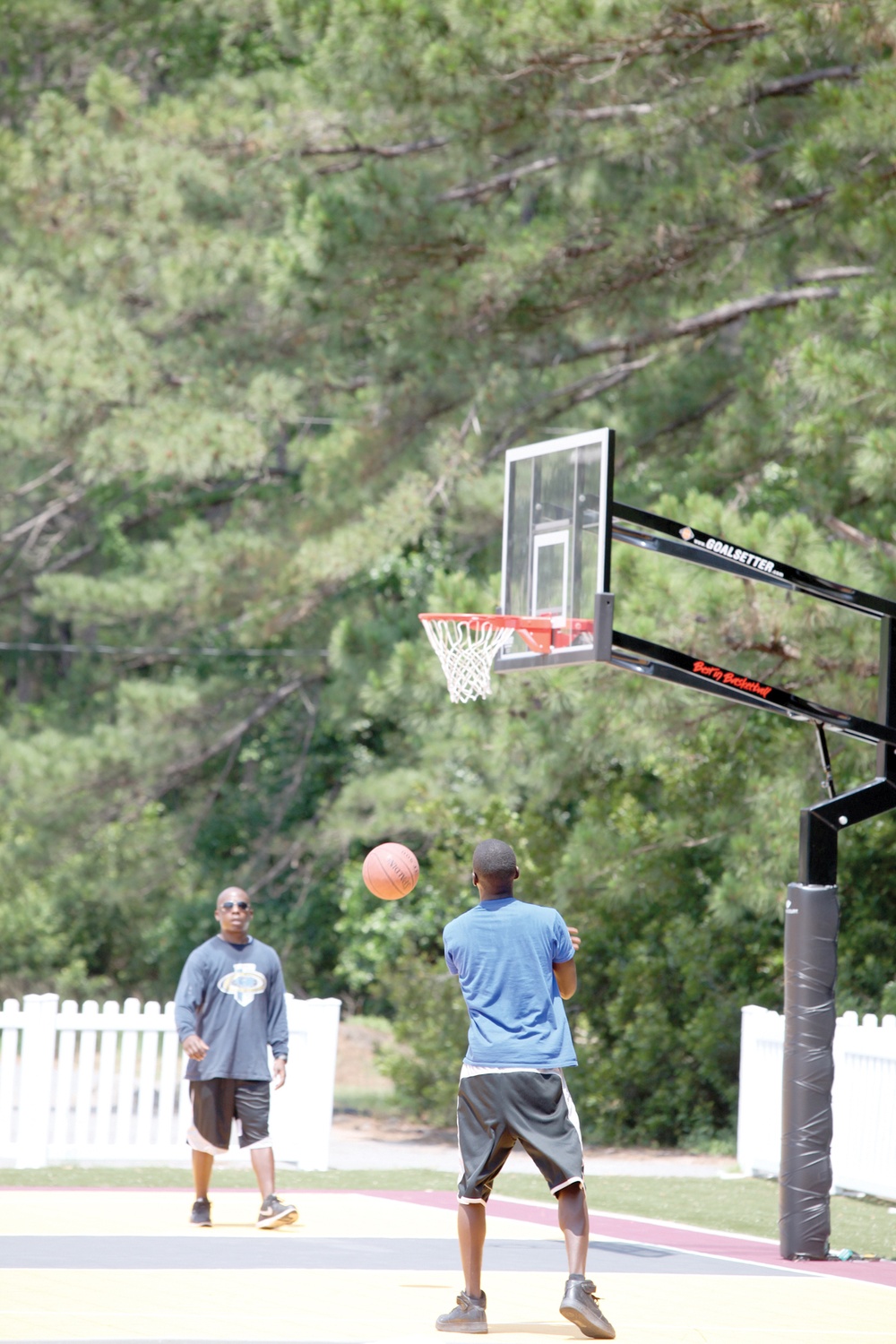 MAG-31 heats up summer during barracks bash
