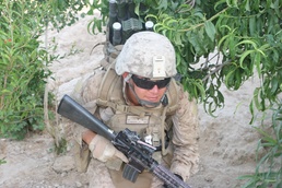 Company C, 1/5 Gets to Know Citizens of Sangin