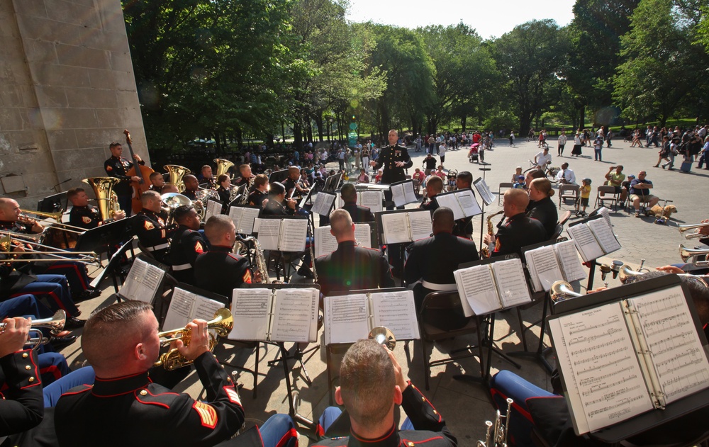 Marine Band plays Central Park during Fleet Week New York 2011, May 25