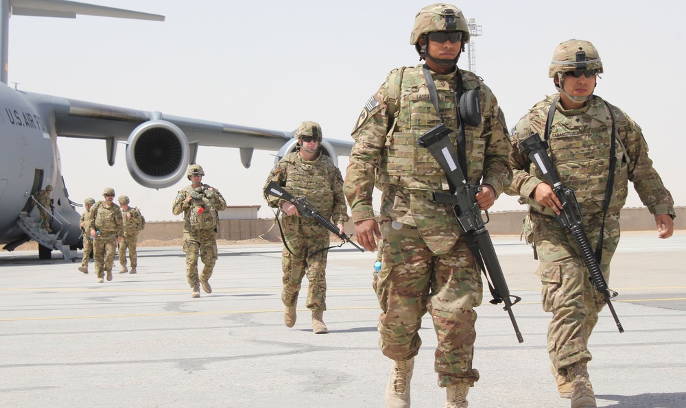 1st Air Cav soldiers begin journey to Afghanistan