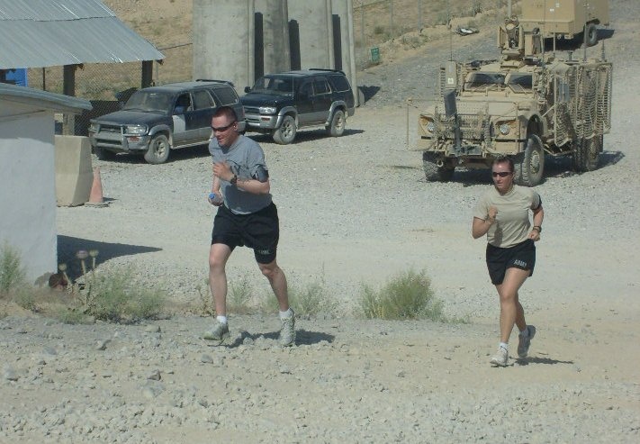 Deployed soldiers dedicate free time to improve fitness