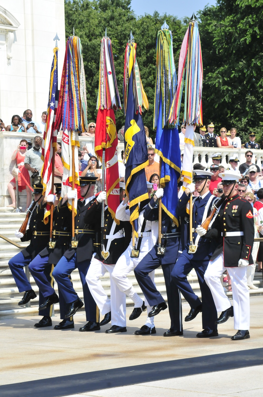 President lays Memorial Day wreath at Tomb of the Unknown Soldier