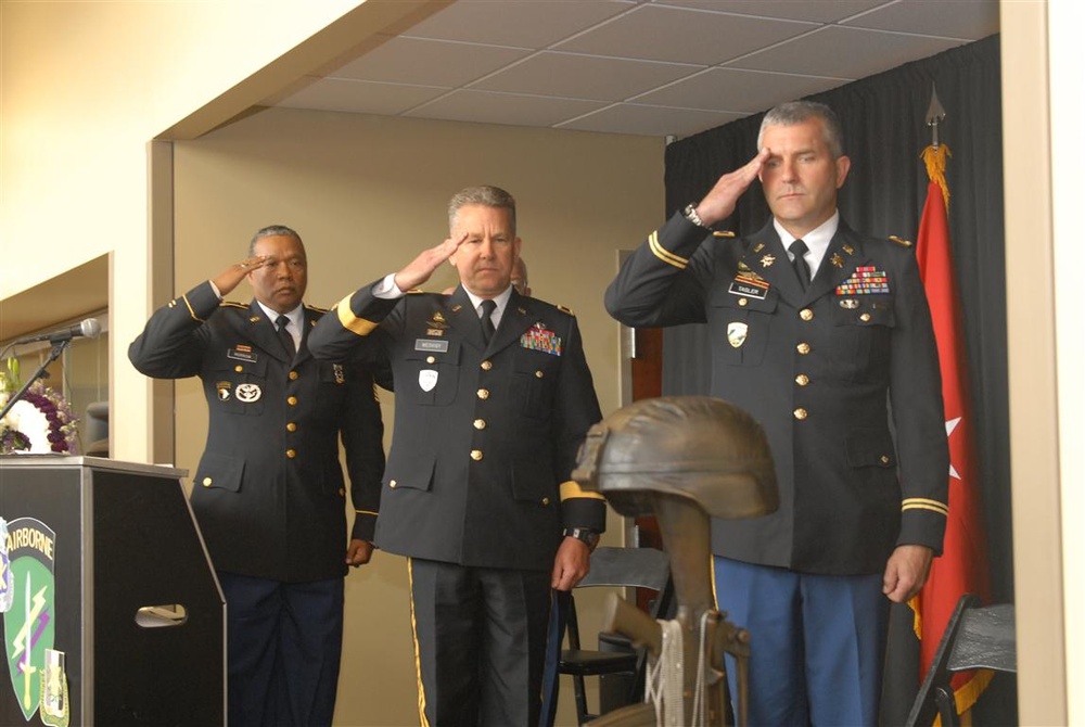 Family, friends, soldiers memorialize their fallen at solemn ceremony and dedication