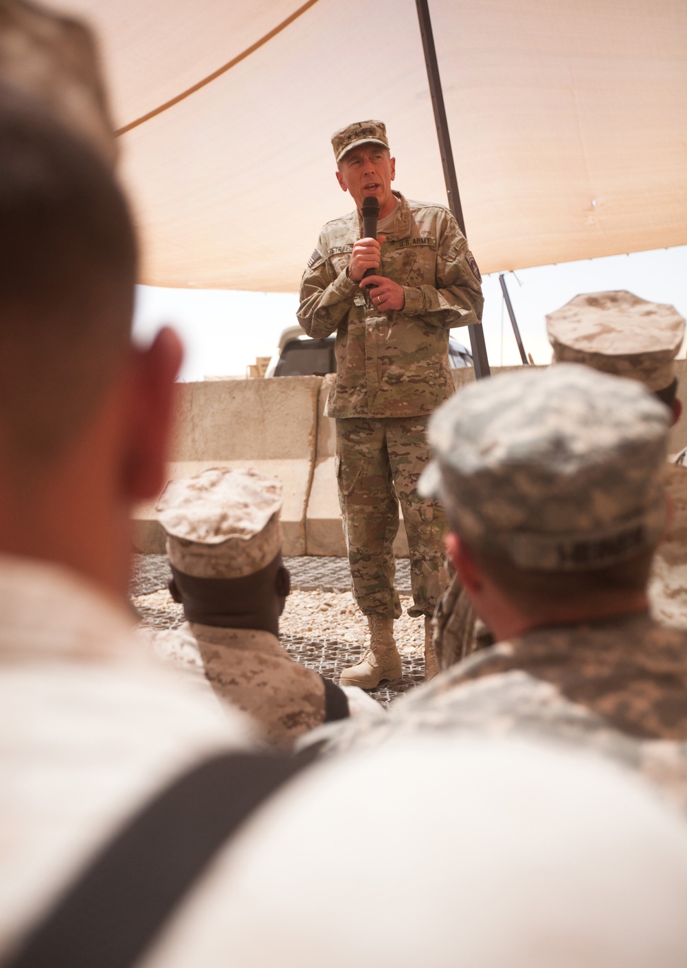 Petraeus notes success in Southern Helmand