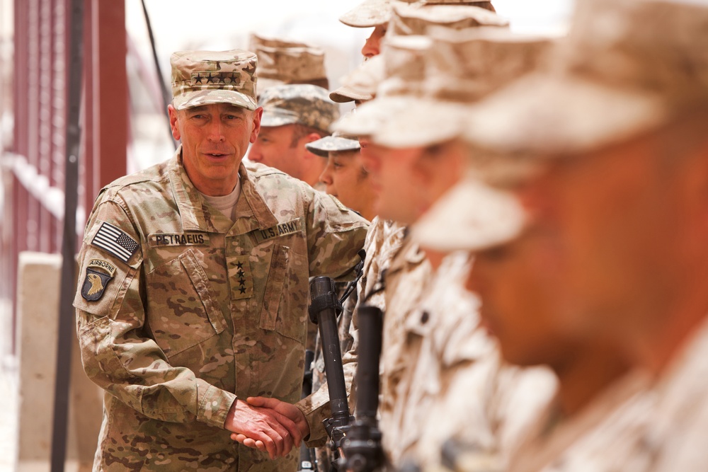 Petraeus notes success in Southern Helmand